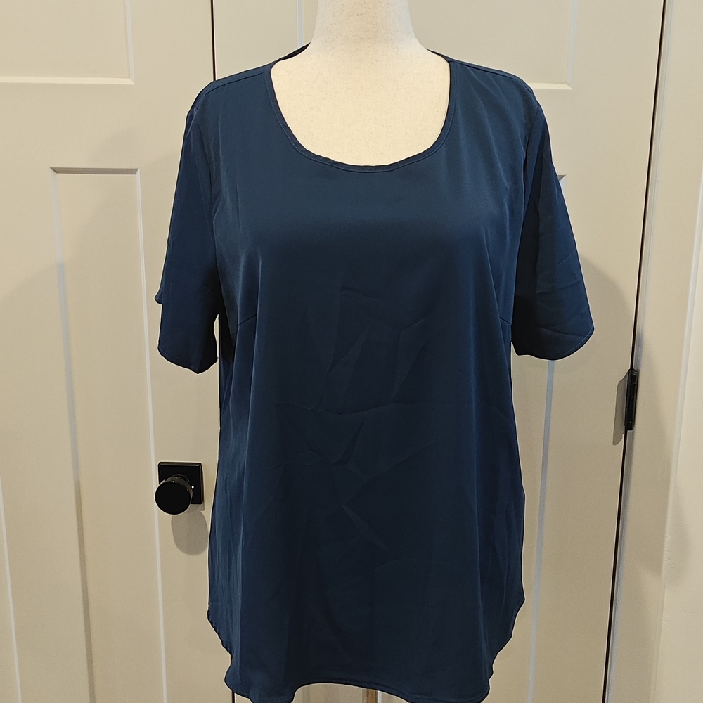 Navy Blue Shirt -Bloomchic 18-20 NWT